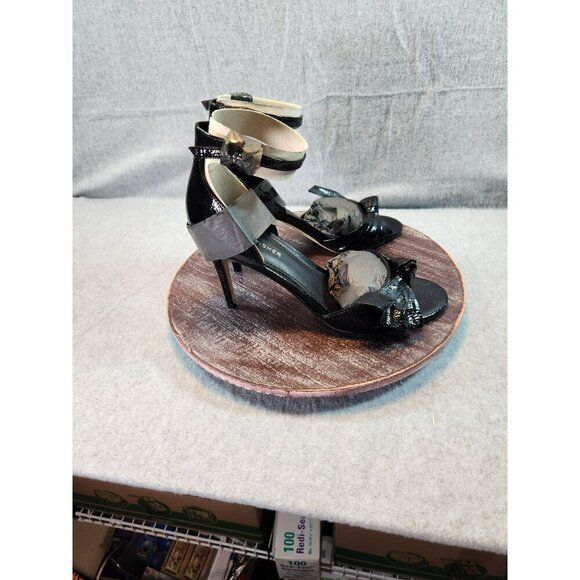 Marc Fisher Brodie Black Patent Leather Bow Heeled Sandals Size 9M - Picture 3 of 9